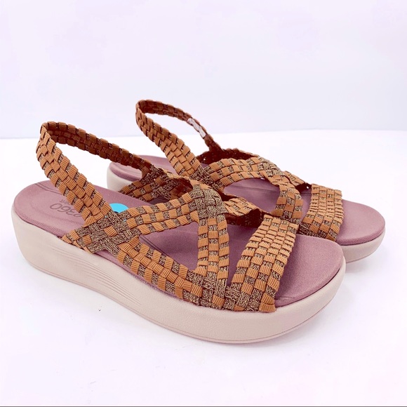 Easy Spirit Shoes - Easy Spirit 360 Woven Metallic Tan Comfort Sandals